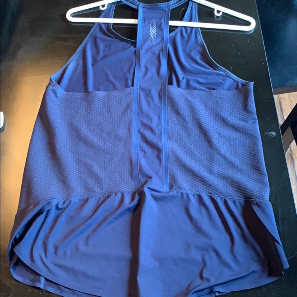 Athleta tank